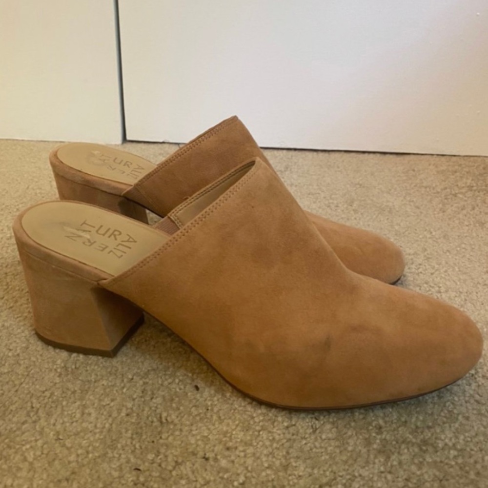 Suede mules